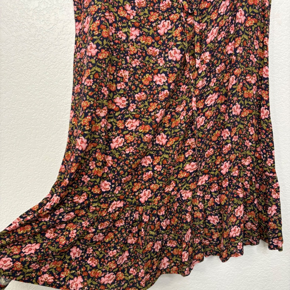 Elodie Women Floral V-Neck Mini Dress Navy Pink Boho Ruffle Hem Size M - Picture 3 of 7